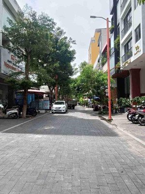 duy nhất 3 lô lk cắt lỗ-bán lẻ 270m2 mt 15m ngay phố đi bộ chợ đêm phố tây at sẵn 50tr/th ngay biển