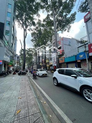 bán nhà 2 mặt tiền đường cộng hòa quận tân bình dt (4.2m x 21.5m) giá 31 tỷ tl