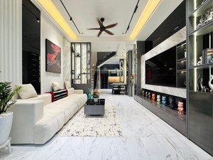 hoa hậu thái thịnh, lô góc 2 thoáng, nhà mới ở ngay, ô tô đỗ gần, mặt phố cách 40m, 43m2 * 5 tầng