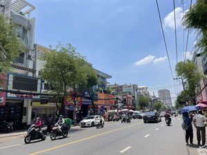 bán nhà bình lợi p. 13 q. bt dt 6x22m giá 15,7 tỷ, đường nội bộ 10m thông qua đặng thùy trâm