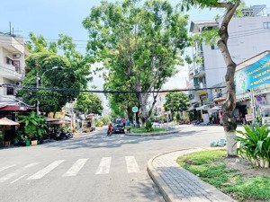 nhà phố mặt tiền đường đôi kd sầm uất cạnh chợ tân quy q7 63m² 13 tỷ