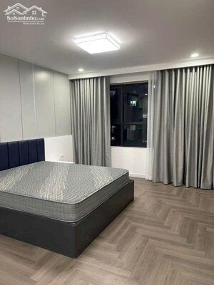 Bán chung cư đường Cầu Giấy quận Cầu Giấy – DT 128m2 – Giá chỉ 8,7 tỷ.