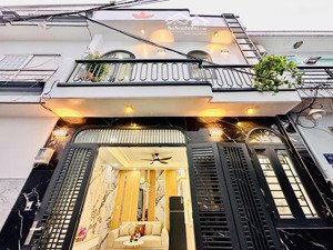 2 tầng xây mới - ô tô 16 chỗ tới nhà - ngang bề thế 5,12m - full nội thất xịn xò - ngay emart 2