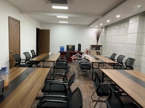 cho thuê văn phòng ngay ngã tư sở - trường chinh, thanh xuân, 120m2, giá chỉ 18 triệu, view thoáng