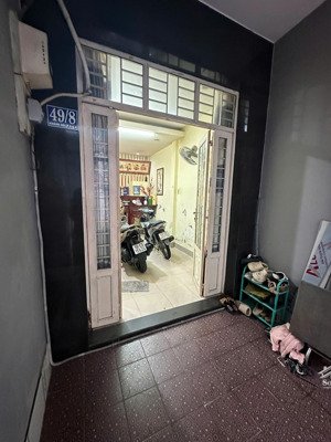 bán nhà hẻm 49, p.3, q.4, lh chủ nhà , ko tiếp mg