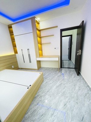 bán nhà đẹp như hình - huỳnh tấn phát, p. tân thuận đông, q.7 - sổ hồng riêng - vào ở ngay