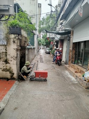 nhà đẹp giải phóng trung tâm ở ngay giá hợp lý!