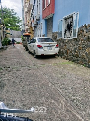 bán nhà 2 tầng - đường bình bình thới quận 11
d: 6 x 12