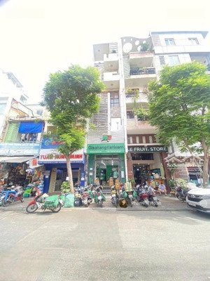 hạ 5 tỷ, chủ cần bán nhà mặt tiền đường yersin p.nguyễn thái bình quận 1.dt:4,1x17m2 giá 43 tỷ