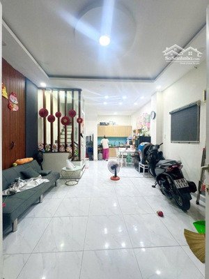 nhà tân hương, tân phú, hẻm ôtô, dt 4.5x8, giá 4.xx tỷ