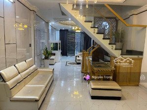 bán nhà mặt tiền đường số lý phục man, q7-2 tầng-giá chỉ 5,4 tỷ (thương lượng)