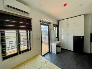 chính chủ cho thuê phòng studio ban công siêu thoáng tại mỹ đình 4tr5/1th