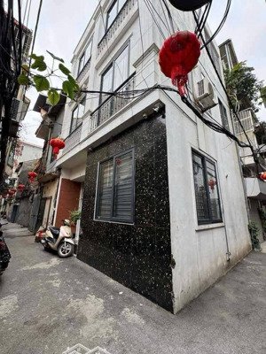 bán nhà 5 tầng - lô góc 38 m2 giá, 7.8 tỷ vạn phúc, ngõ nông, gần ô tô đủ công năng