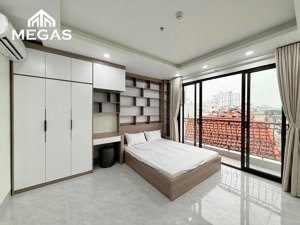 cho thuê căn hộ cao cấp ban công thoáng full nội thất ngay hv hành chính - hồ tây - ngoại giao đoàn