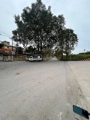 bán đất ô tô tải vào tận nơi gần cầu đuống giang biên giá chỉ 3t3