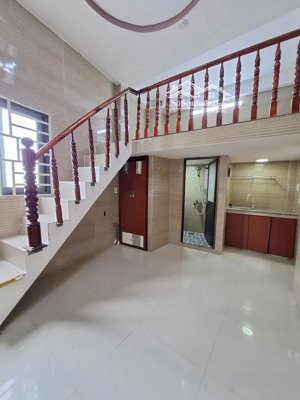 bán gấp trong tháng - bán nhà lạc long quân 148m² 4 tầng - 21 tỷ