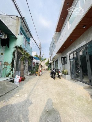 ngang gần 6m vuông a4 hiếm tặng full nội thất xịn sòkhu dân trí - 42m2 - 1t1l đúc - 3pn , 4,9t