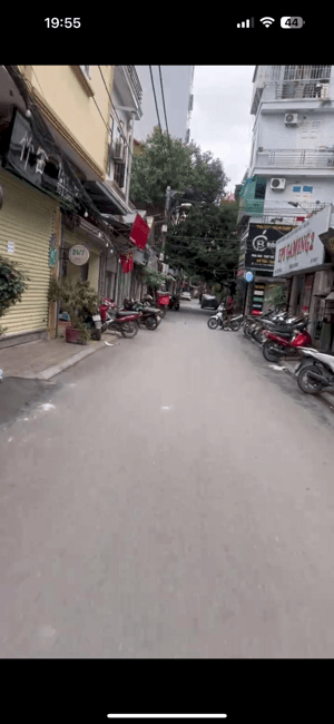 Bán nhà 3 tầng Trâu Quỳ mặt kinh doanh khu trường Nông Nghiệp