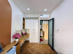 căn siêu phẩm nhà phố cao cấp ngang 5m tuyệt đẹp hẻm xe tải