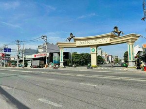 bán đất đẹp ngay vạn phúc city hẻm xe hơi,thủ đức, 140m2 giá chỉ 9,5 tỷ,ở hoặc làm chdv rất đẹp