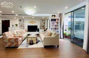 NHÀ VỊ TRÍ ĐẸP, Ô TÔ ĐỖ CỬA, SÁT PHỐ, LÔ GÓC, VỪA Ở VỬA KINH DOANH PHỐ TRẦN KIM XUYẾN.