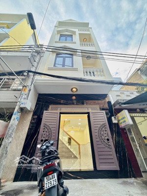 mặt tiền đường số q4- 40m2 - 4 tầng- ko lộ giới - chỉ 12.4 tỷ