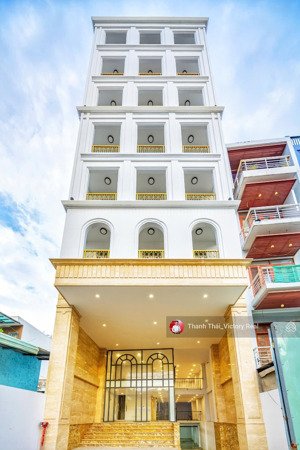 bán toà nhà 10 tầng_dt: 9,2 x 35m - hđ thuê 300tr/ tháng - 90 tỷ thương lượng