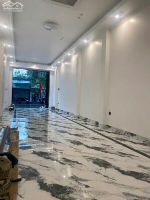 Cho thue tầng 1 nhà xây mới mặt đường Cát Bi , Hải An , Hải Phòng . Kinh doanh hàng sạch sẽ ok