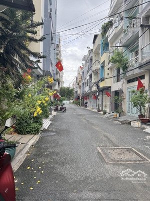 bán nhà riêng tại phường 12, bình thạnh, 9,999 tỷ, 60m2 chỉ với giá siêu hời