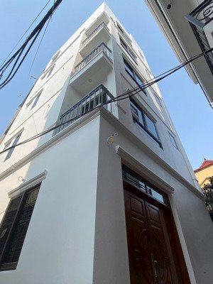 siêu đẹp, bán nhà tây mỗ. lô góc , thang máy , xây mới , gần oto 40m2 6 tầng