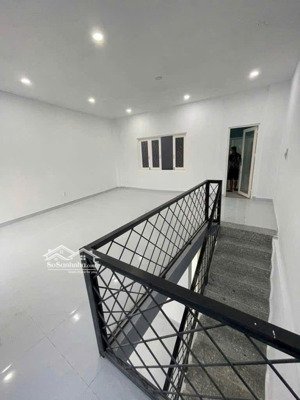 chỉ 4 tỷ sở hữu ngay nhà đẹp trung tâm linh tây, thủ đức