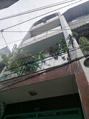 nhà 4 tầng hẻm xe hơi 499 quang trung, bên cạnh city land, 34m2, 5 phòng ngủ, btct, 100tr/m2.