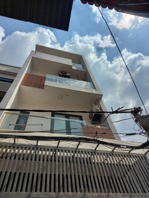 bán chdv 10pn, 10wc, 91m2 tại nguyễn sơn, phú thọ hòa, tân phú, thu nhập 20tr/th, 11 tỷ.