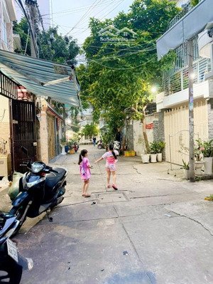 bán nhà 3 tầng hxh thoại ngọc hầu, tân phú, 84m2, giá chỉ 7,9 tỷ