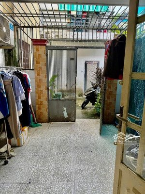 bán nhà ,50 m2 xây trệt lầu,gần mặt tiền,chỉ hơn 4 tỷ,quang trung ,quận gò vấp