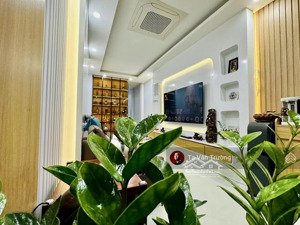 bán nhà mới thái thịnh - đống đa, 49m x 5 tầng thang máy, 5pn, full nội thất, sổ đỏ đẹp chính chủ