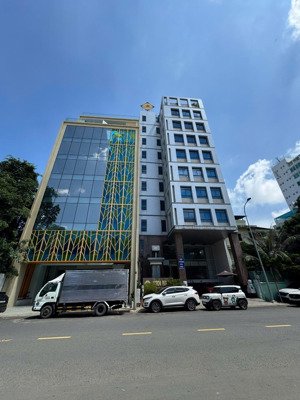 bán nhà mặt tiền cộng hòa p.13 q.tân bình dt: 27 x 39m, dtcn : 1028m2