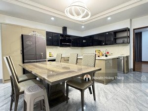 cho thuê biệt thự 75tr/th 5pn full nt luxury mới 100%, q. 2 - 580m2 sàn, vào ở ngay lh 