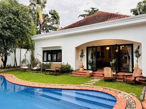 cho thuê siêu villa 1000m lan phú, quận 2 -biệt thự sân vườn hồ bơi riêng full nội thất