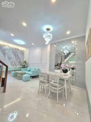 Nhà mới hẻm thông, gần mặt tiền Đồng Đen, Bàu Cát, 4.8 tỷ