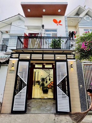 bán nhà dt 4x14m,3p,hẻm ô tô đường thạnh xuân 25,q12. giá : 4,68 tỷ