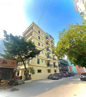 hàng hiếm - khúc thừa dụ - tòa căn hộ dịch vụ - dòng tiền 250 triệu/tháng 9 tầng 1 hầm full đồ