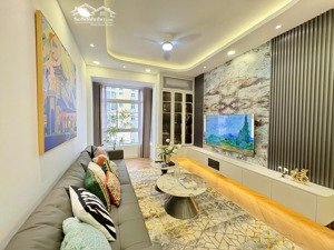 chính chủ bán gấp!!! siêu phẩm căn hộ đẹp nhất sky garden 1 mới 100% phú mỹ