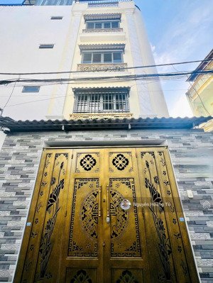 mua nhà mới đón tết, đồng xoài, p. 13, diện tích (5.5m*9m, 4 tấm), giá chỉ: 7.8 tỷ còn thương lượng