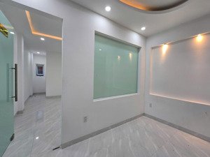 bán nhà 3 tầng đường nguyễn hữu thọ, gần bệnh viện gia đình và bệnh viện quân y c17