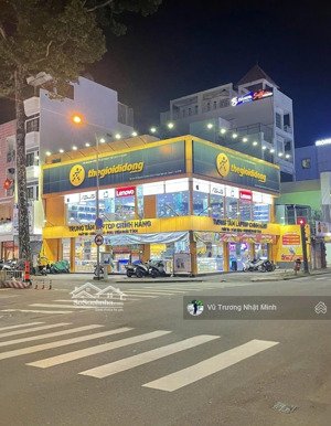 góc 2 mt nguyễn thị minh khai - tôn thất tùng, q.1; 216m2 (12 x 18); 2 tầng; hđt 350tr - bán 88 tỷ