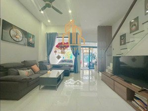 bán nhà mặt tiền nguyễn hiền nhà đẹp 1 trệt 1 lầu, đường 7m giá chỉ 6,9 tỷ!