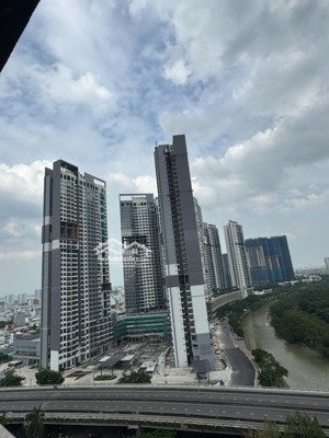 chính chủ cần bán gấp căn góc 2pn infiniti 7,2 tỷ