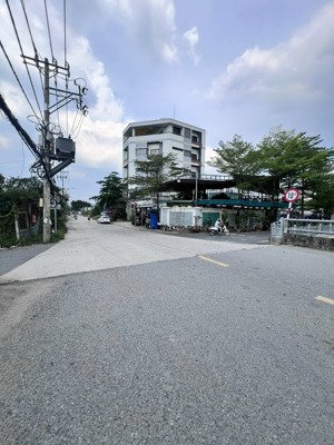 đất giá rẻ. sổ hồng riêng. thạnh xuân 52. dt: 5 x 22m2. giá: (3.7) tỷ