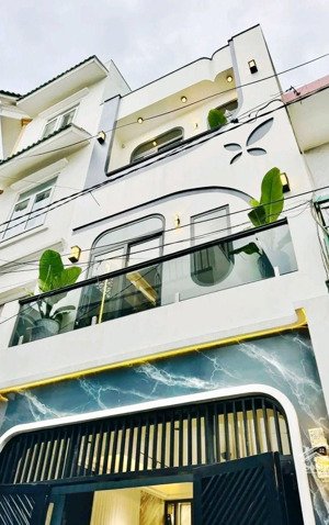 giá 3tỏi586/82,8m2 sở hữu nhà đường 5,8m rạch bùng binh - q.3, cho thuê 26tr, gần tiểu học kỳ đồng